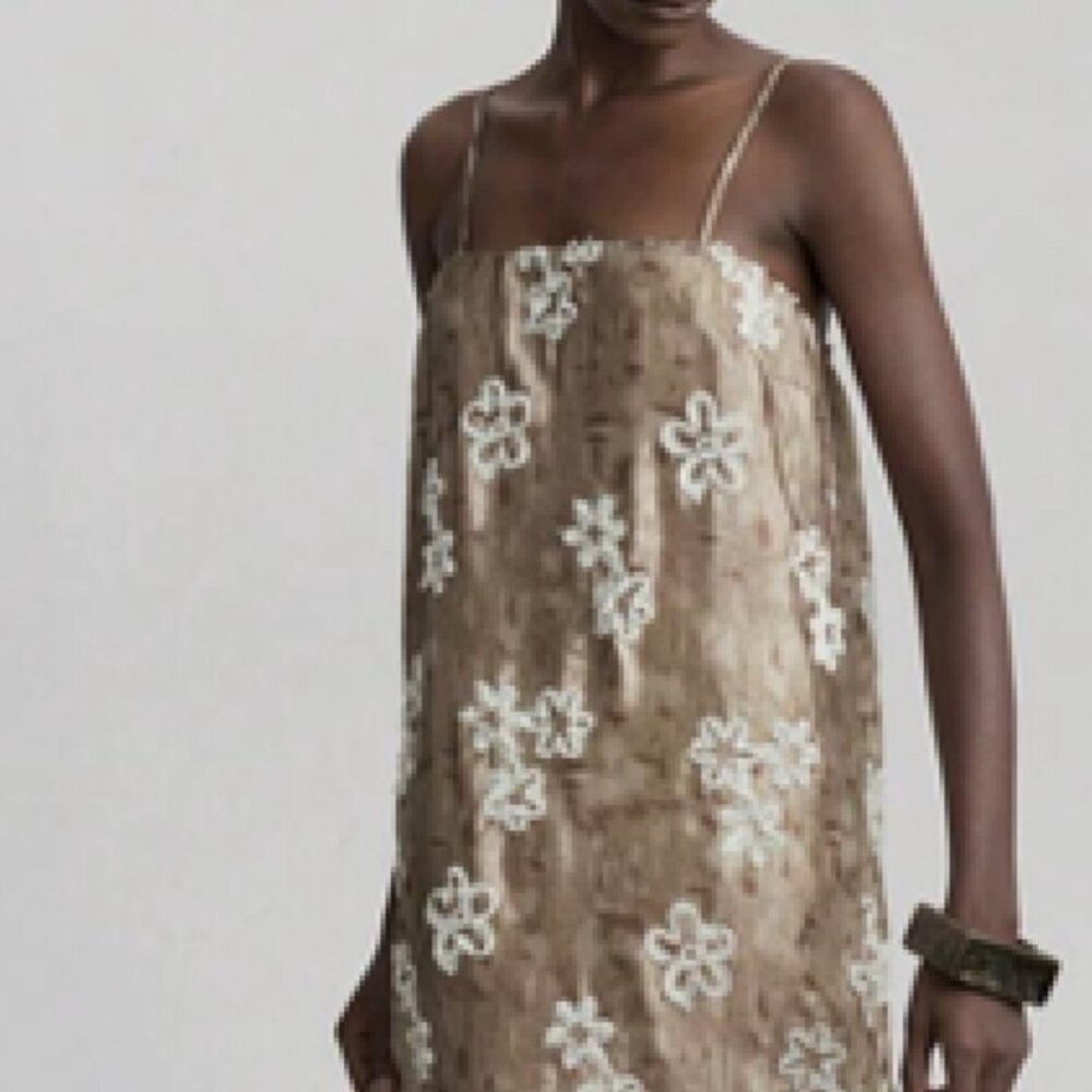NWOT - Silk Floral Pattern Maxi - Picture 5 of 8
